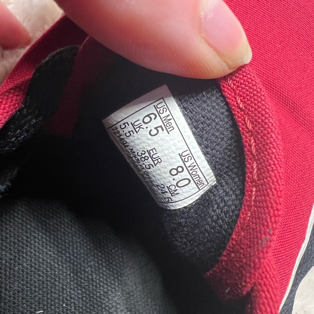 Vans red size womens 8 - Picture 4 of 6